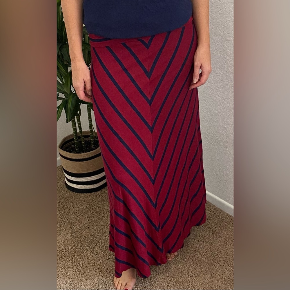 Long burgundy striped skirt